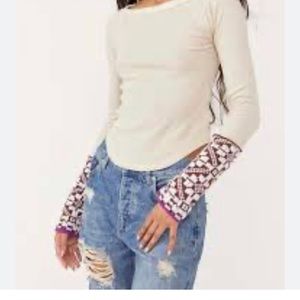 Free People She’s Reversible Cuff -Long Sleeve -Medium —NWT